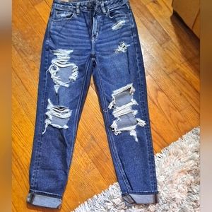 American eagle mom jeans